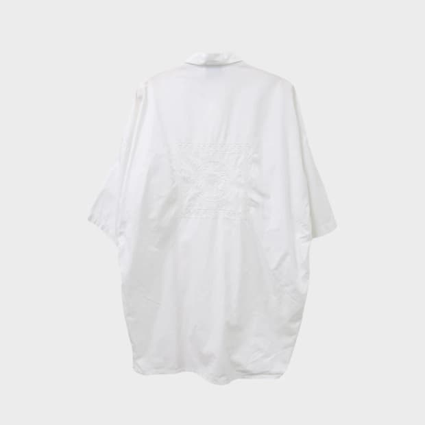 베르사체 자수 반팔 셔츠 66456