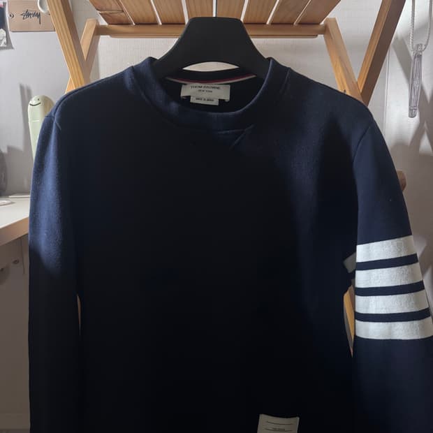 톰브라운 2사이즈 맨투맨