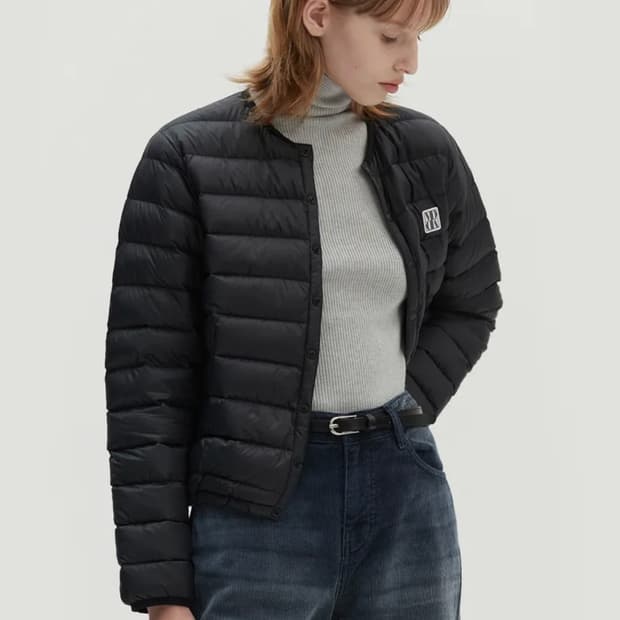 몽돌 덕다운 로고 경량 패딩 블랙