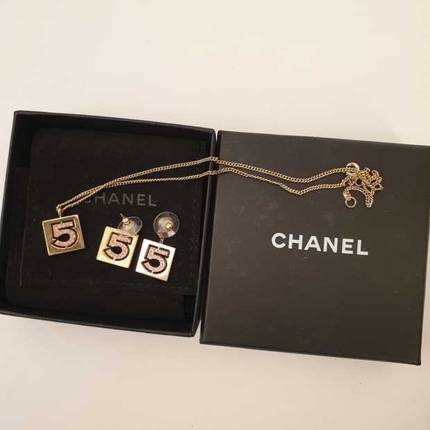 정품) 샤넬 넘버5 목걸이 
