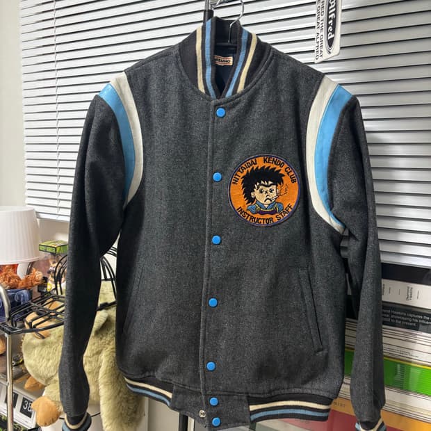 미즈노 재팬 빈티지 패치 바시티 자켓