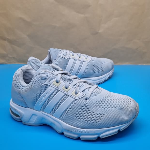 아디다스 이큅먼트10 운동화220