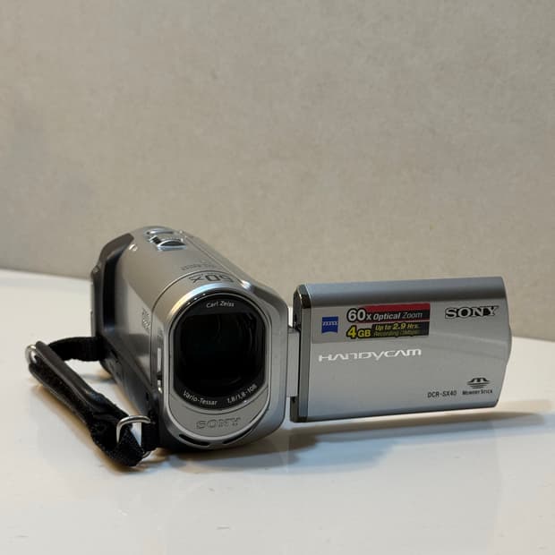 (빈티지캠코더) 소니 핸디캠 DCR-SX40 실버 60배 광학줌