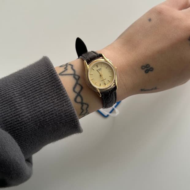 WOMEN STANDARD WATCH LTP-1094Q 스탠다드 시계