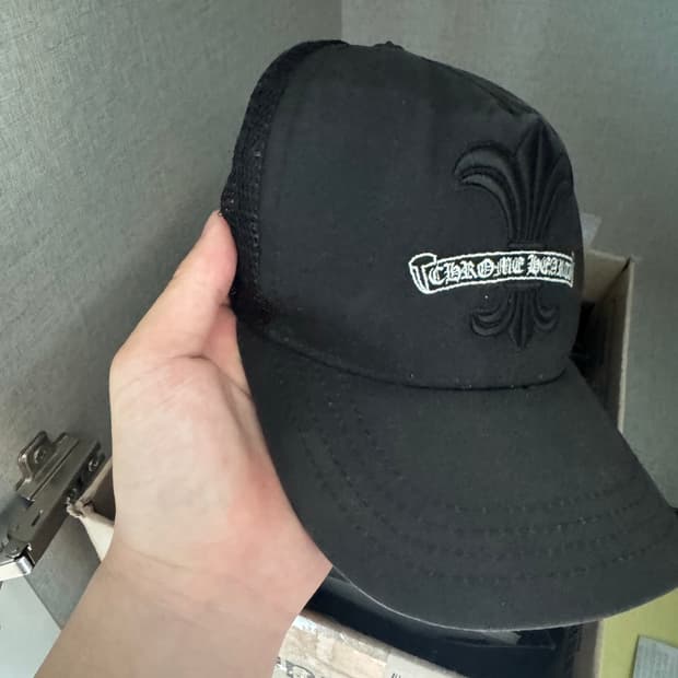 크롬하츠 모자
