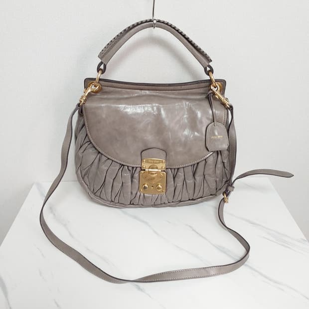 miumiu bag