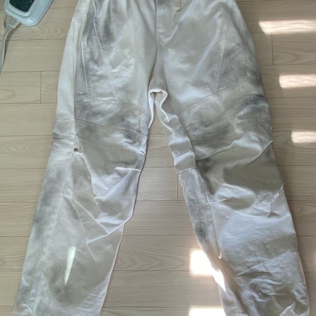 세븐벨라 화이트 더티펜츠