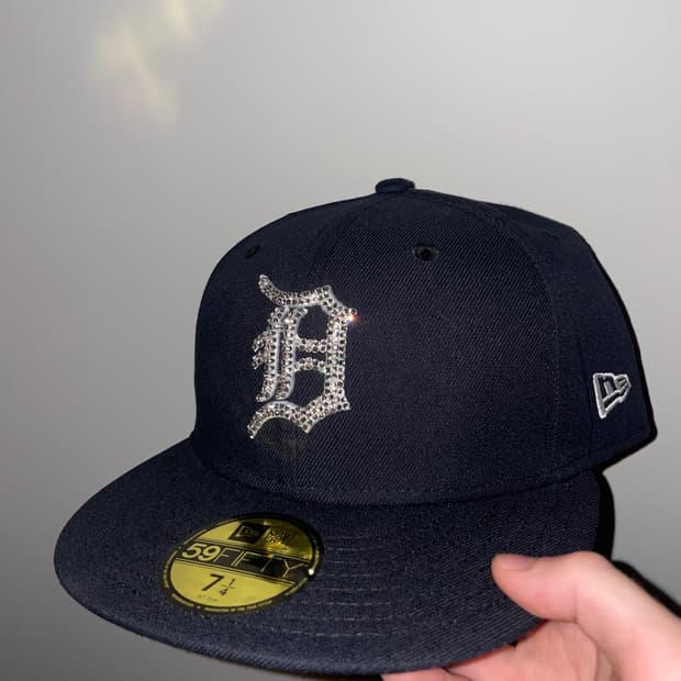[714, 57.7cm] 뉴에라 MLB 디트로이트 피티드 캡 커스텀