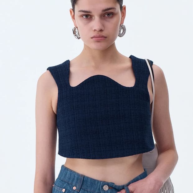 택달린 새상품) 렉토RECTO 이카로 트위드 커브드 크롭 탑 S 정가 3