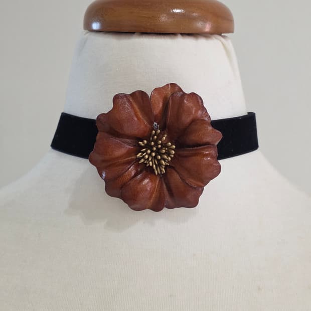 일본빈티지)고딕로리타 플로럴 벨벳 로맨틱 갸루모리걸 앤틱초커 목걸이