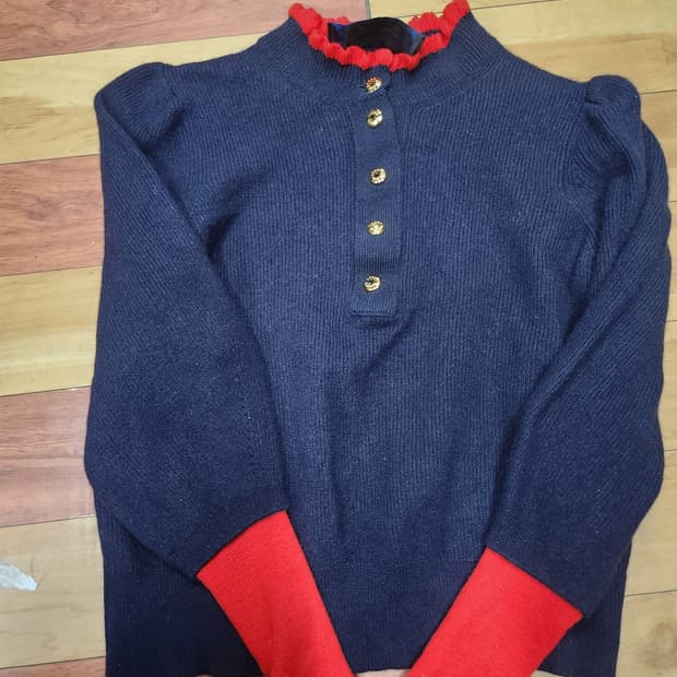 럭키슈에뜨 프릴캐시미어모니트