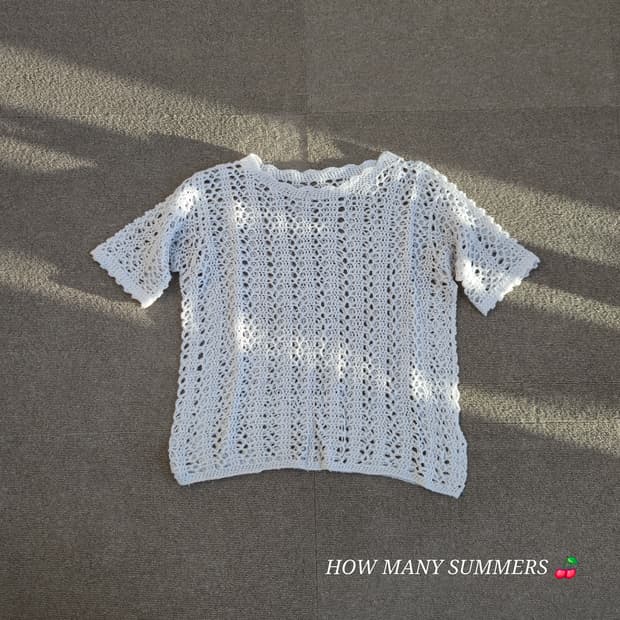 화이트 여름 반팔 니트