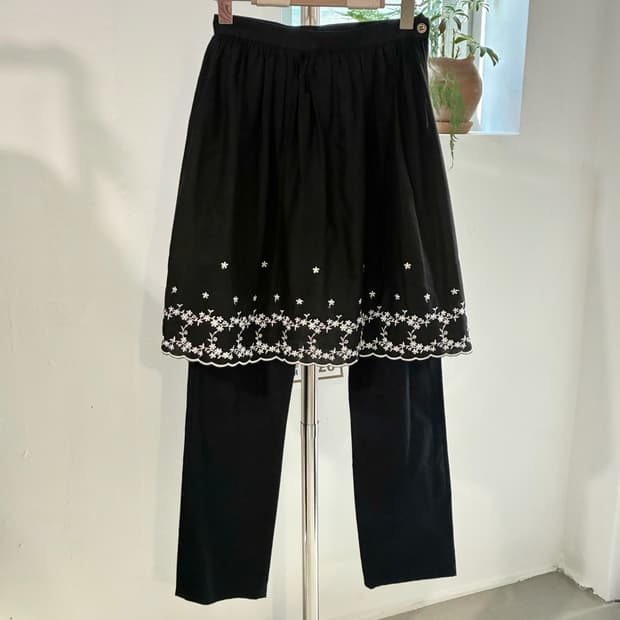 꼼데가르송 트리콧 스커트 팬츠