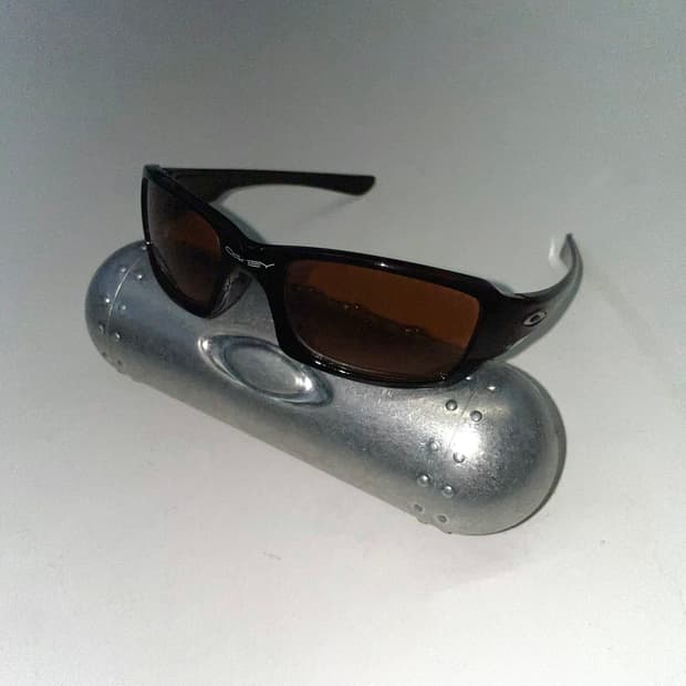 오클리 파이브스 루트비어 편광 선글라스 