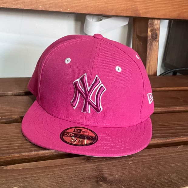 뉴에라 뉴욕양키스 핑크 7 1/8(56.8cm)