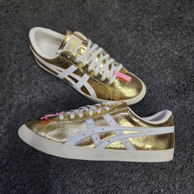 오니츠카타이거 골드 파브레 260사이즈