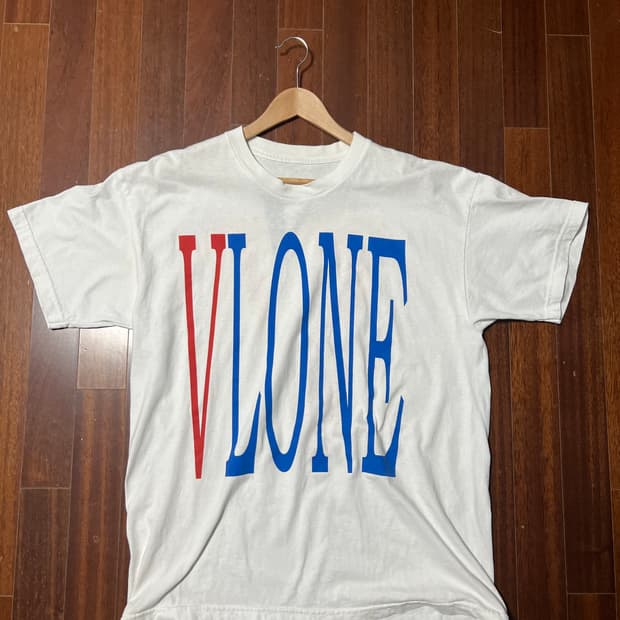 브이론 초판 반팔