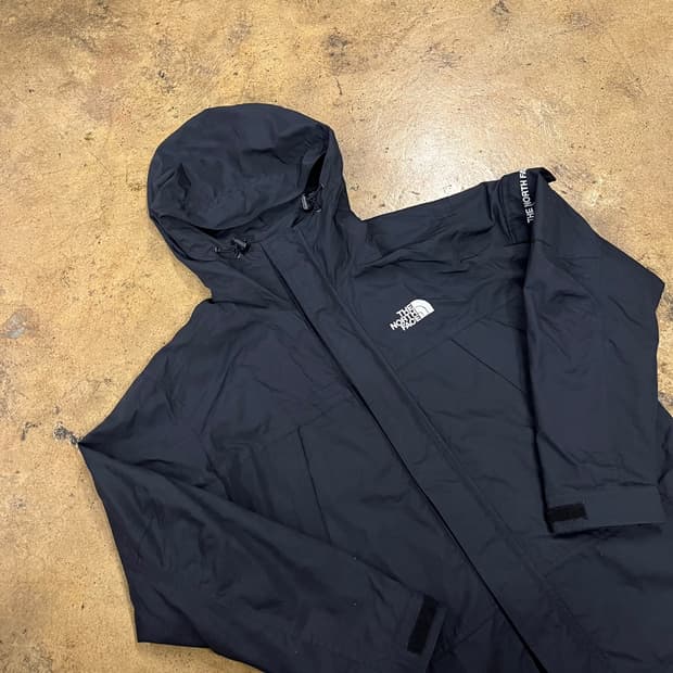 [정품/XS] 노스페이스 블랙 후드 바람막이 자켓 b10