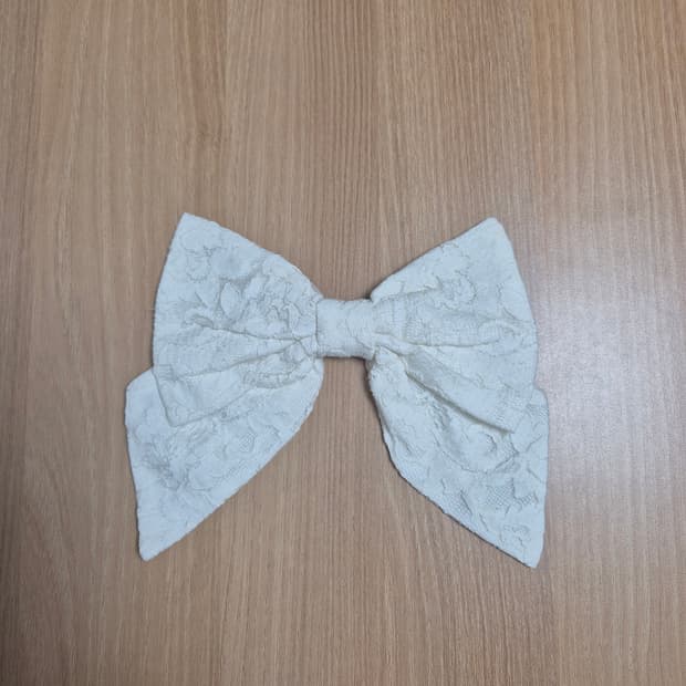 리즈리사 히메갸루 레이스리본브로치 오프화이트칼라