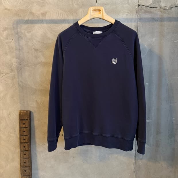 메종키츠네 맨투맨 100