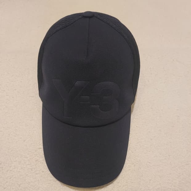 Y-3 트러커 메쉬 볼캡 58