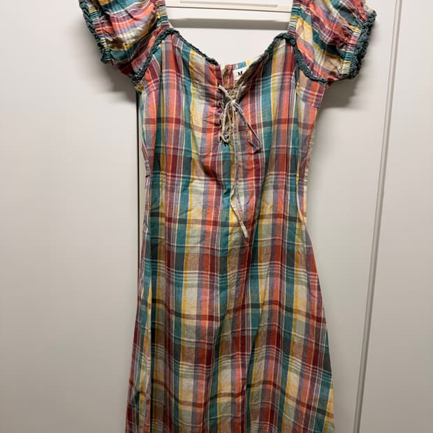 체크 퍼프 원피스