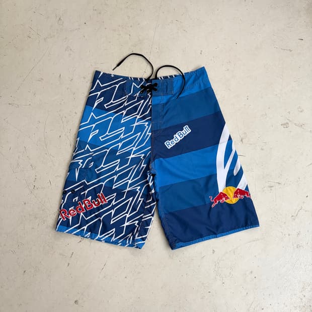Red Bull 레드불 빈티지 반바지 32
