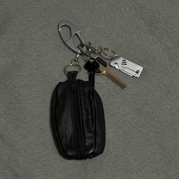 재고7개❤️❤️ Leather keyring