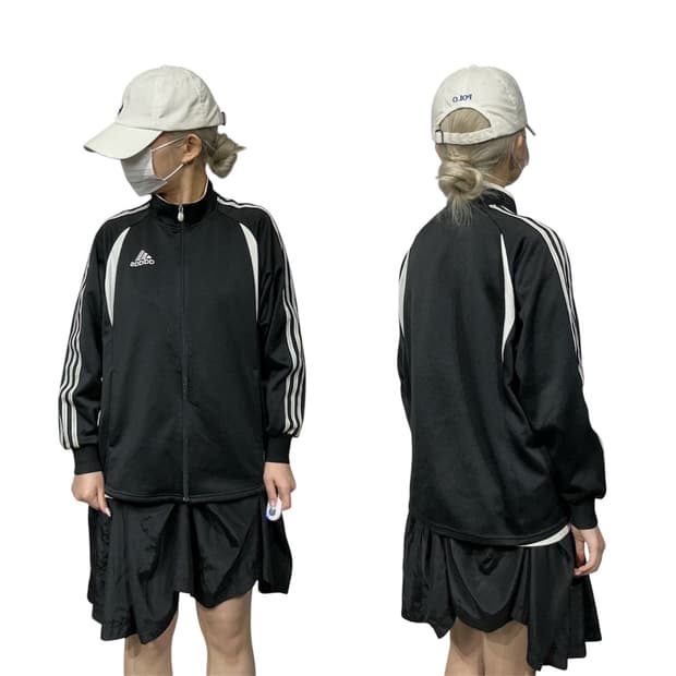 O0s 아디다스 블랙 화이트 삼선 스몰 로고 올드스쿨 트랙탑 져지