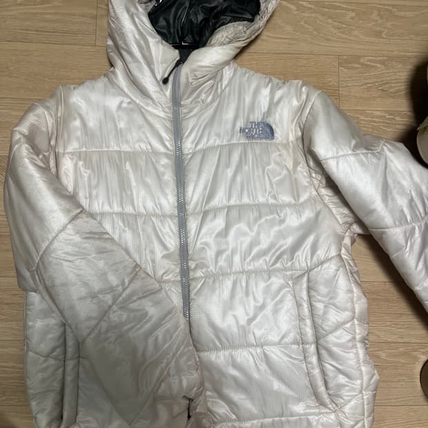 노스페이스 프리마로프트 패딩 L