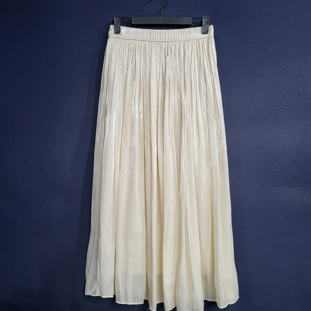 BELLA 셔링 펄 밴드 스거트(새상품)