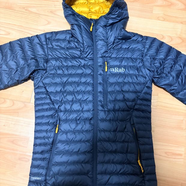 랩 경량패딩 벨루가