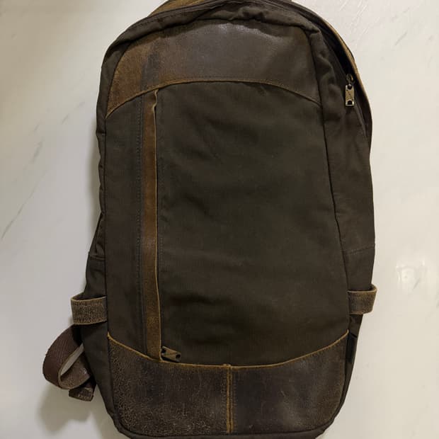 IBW LTD 레더 백팩