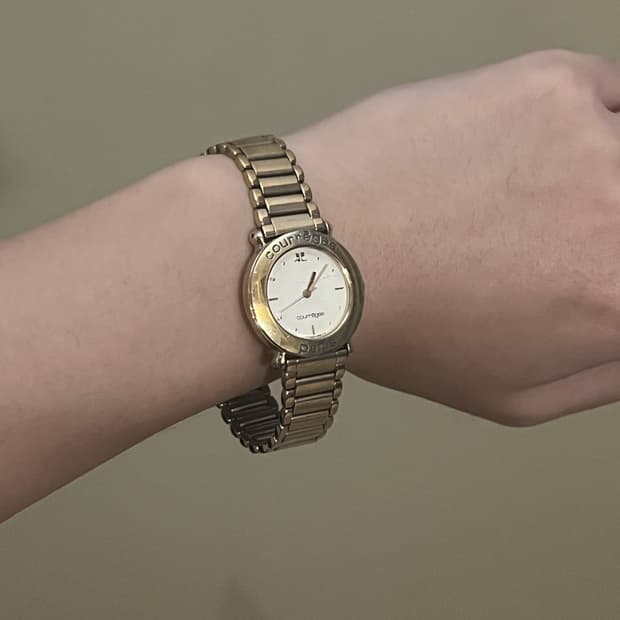 courreges 금장 메탈 손목시계 (정상작동)