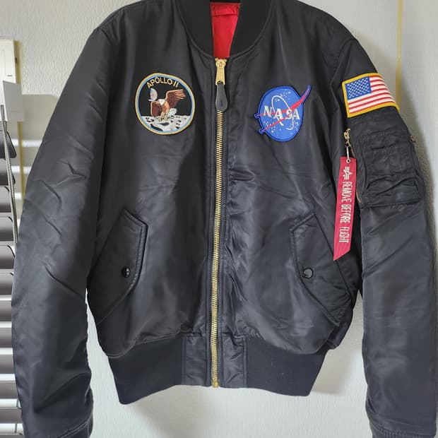 알파인더스트리 NASA MA-1 정품 항공점퍼 M사이즈