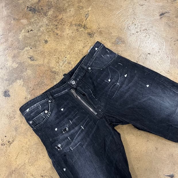 [정품/56] 디스퀘어드2 블랙 데미지 워싱 청바지 지퍼 디테일 b17
