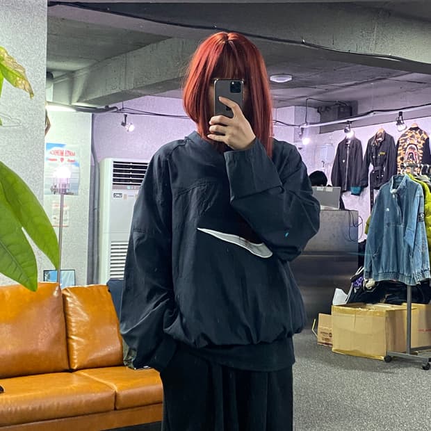 나이키 빅스우시 로고 올드스쿨 웜업 B2493