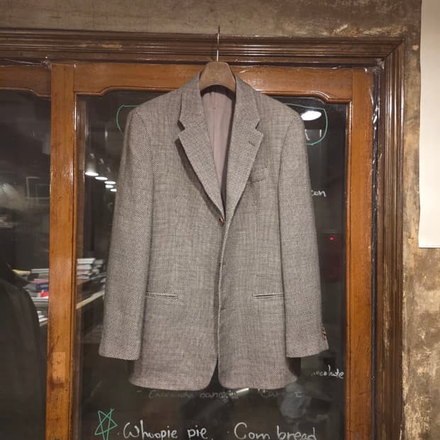 엠포리오 아르마니 트위드자켓