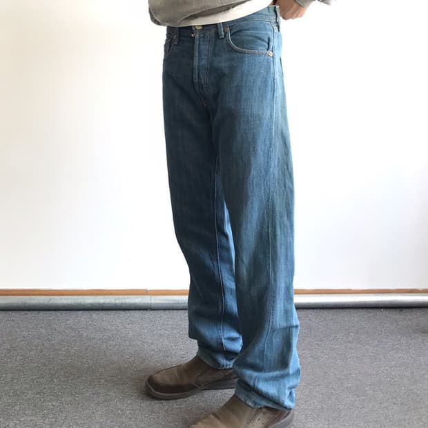Levi's