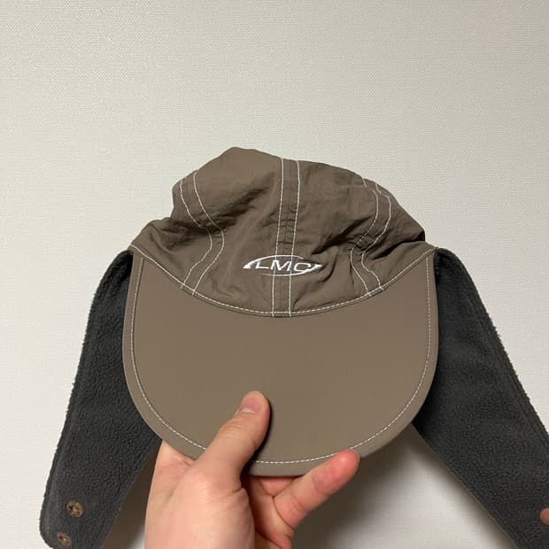 LMC 플리스 군밤모자