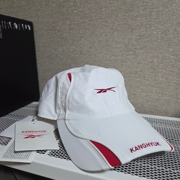 강혁 리볼 볼캡