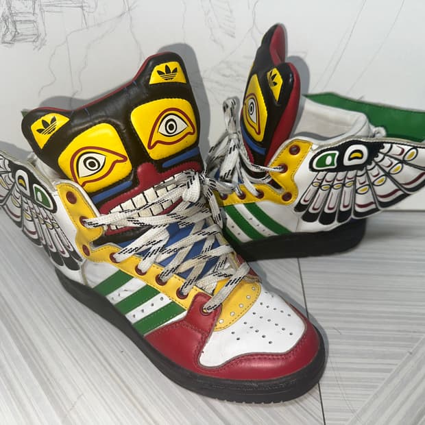 아디다스 x 제레미 스캇 이글 윙 '토템'