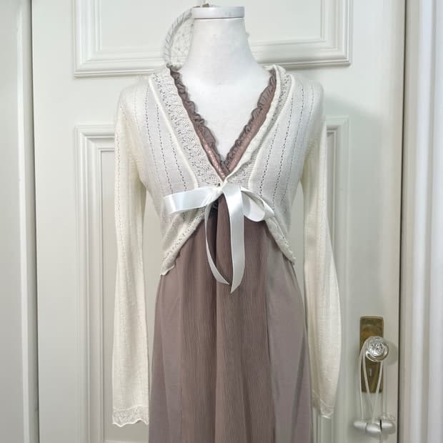 white beads point crochet bolero cardiga