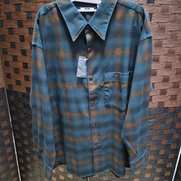 (새제품)유니클로 u 셔츠 XL size