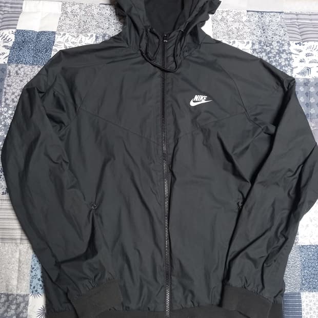 나이키 경량바람막이 블랙 L