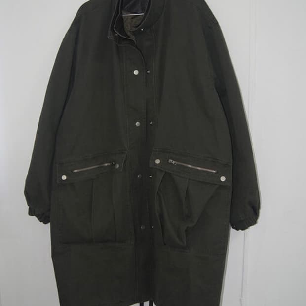 이이알하우스 피쉬테일 롱점퍼 자켓