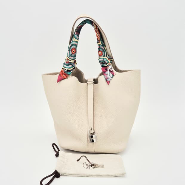 에르메스 피코탄 22 MM 토트백 (C)