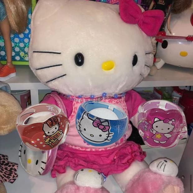 고전 헬로 키티 문구 반지