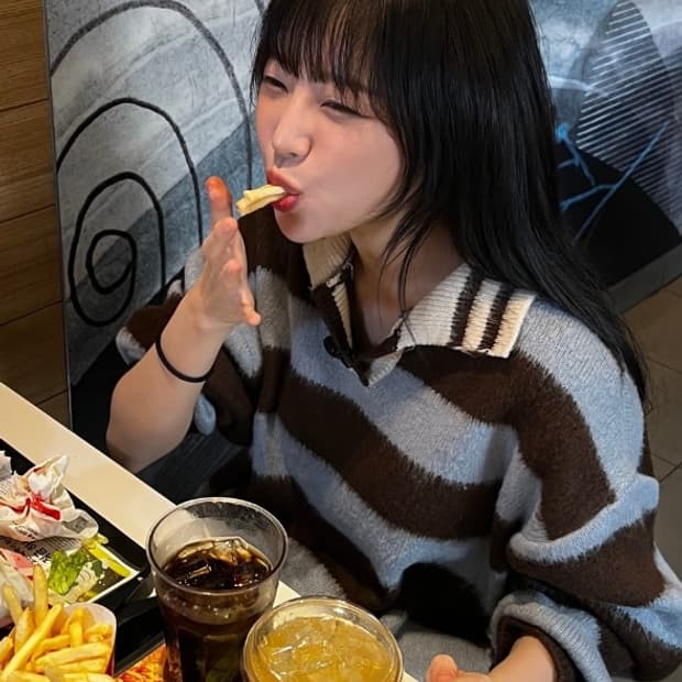 스트라이프 줄무늬 럭비니트 럭비 니트 오버핏 앙고라