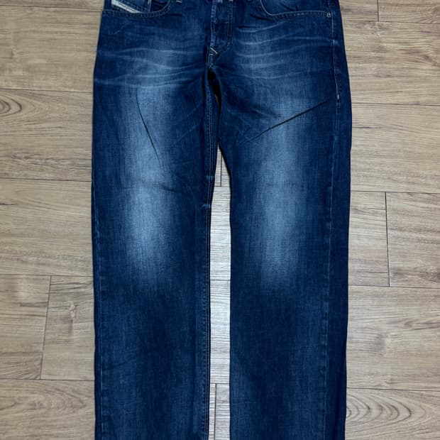 [34]Diesel 디젤 BUSTER 슬림 스트레이트 데님 팬츠